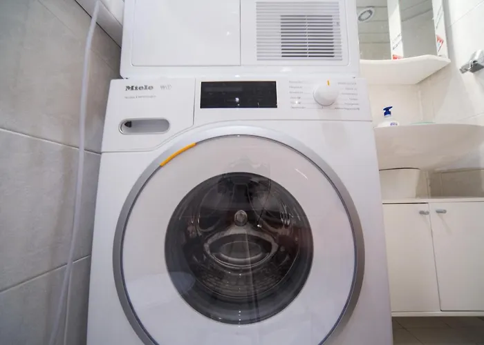 Demokratsia Bl 117 Бургас