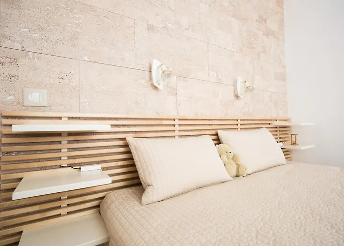 Apartment Demokratsia Bl 117 *